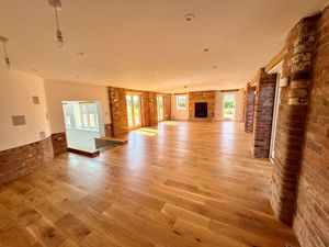 Photo 4- click for photo gallery